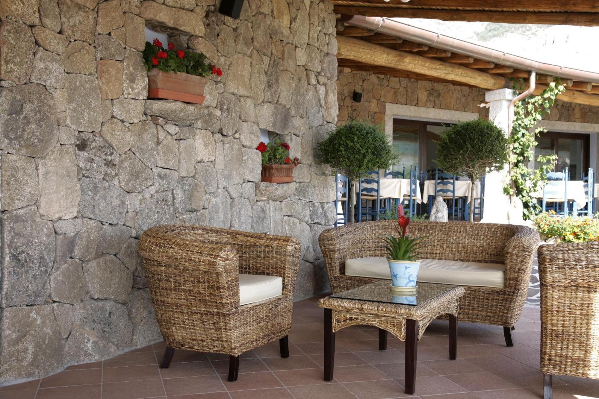 Hotel Resort Nuraghe Arvu Cala Gonone Exterior photo